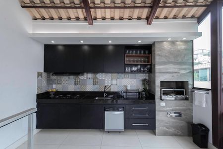 Apartamento à venda com 100m², 2 quartos e 1 vagaCobertura