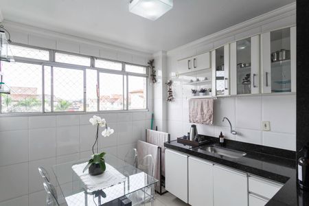 Apartamento à venda com 100m², 2 quartos e 1 vagaCozinha