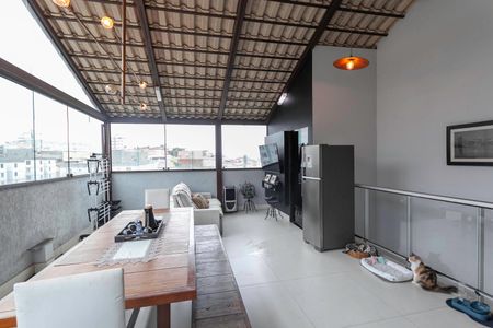 Apartamento à venda com 100m², 2 quartos e 1 vagaCobertura