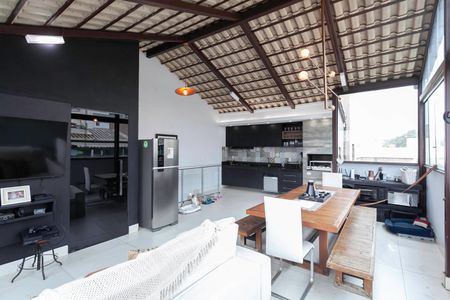 Apartamento à venda com 100m², 2 quartos e 1 vagaCobertura