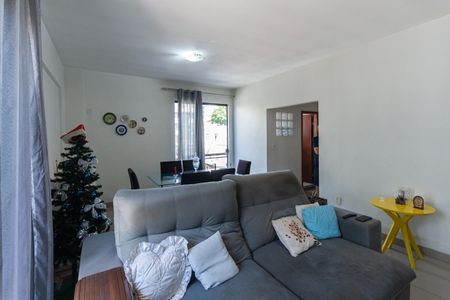 Sala de casa à venda com 3 quartos, 251m² em Vila Isabel, Rio de Janeiro