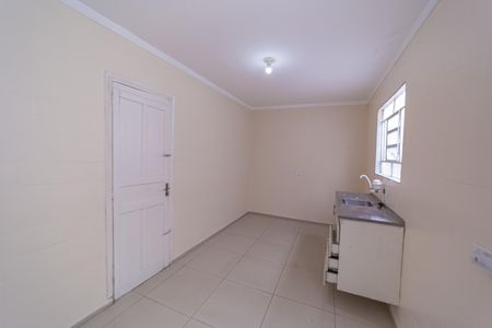 Casa para alugar com 110m², 2 quartos e sem vagacozinha