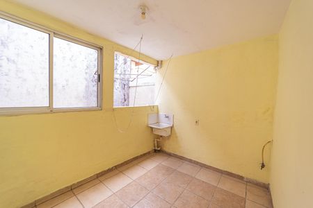 Casa para alugar com 110m², 2 quartos e sem vagaÁrea de Serviço