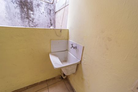 Casa para alugar com 110m², 2 quartos e sem vagaÁrea de Serviço