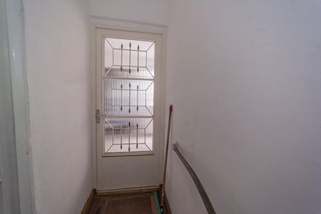 Casa para alugar com 110m², 2 quartos e sem vagaEntrada