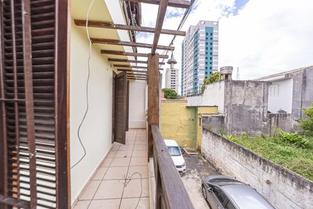 Casa para alugar com 110m², 2 quartos e sem vagaVaranda
