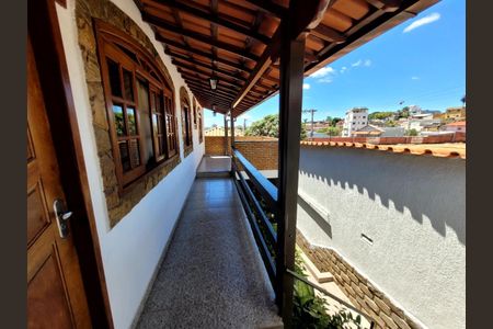 Casa à venda com 90m², 3 quartos e 2 vagasFoto 29