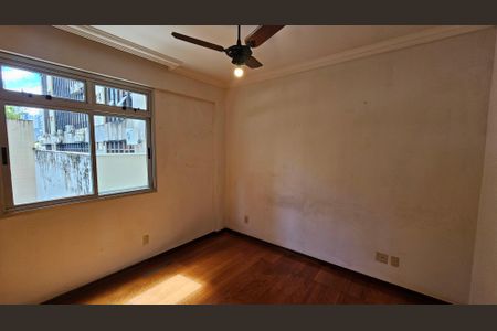 Apartamento à venda com 3 quartos, 96m² em Funcionários, Belo Horizonte