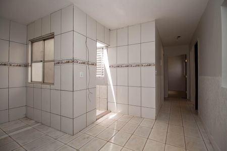 Sala  de casa para alugar com 3 quartos, 100m² em Qng 2, Brasília