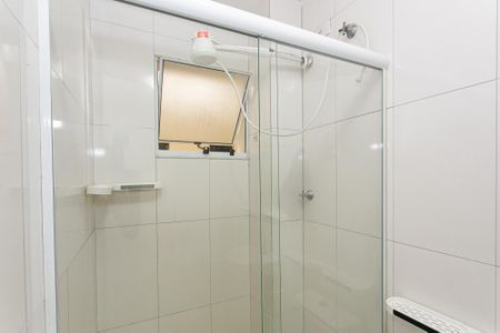 Banheiro de kitnet/studio para alugar com 1 quarto, 20m² em Vila Prudente, São Paulo