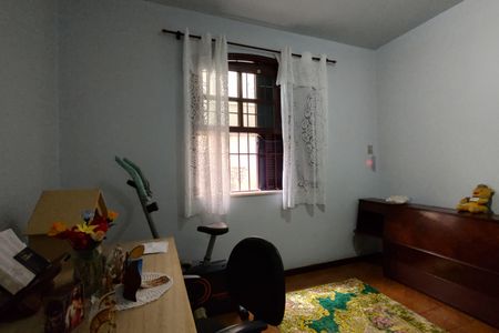 Casa de condomínio à venda com 220m², 3 quartos e 5 vagas Casa de condomínio à venda com 220m², 3 quartos e 5 vagasQuarto 3