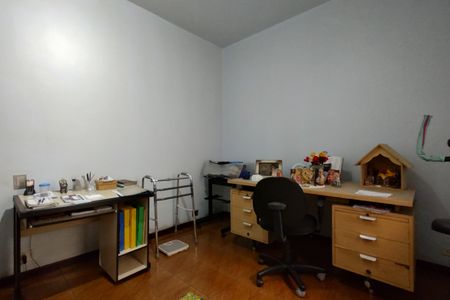 Casa de condomínio à venda com 220m², 3 quartos e 5 vagas Casa de condomínio à venda com 220m², 3 quartos e 5 vagasQuarto 3