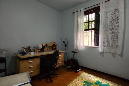 Casa de condomínio à venda com 220m², 3 quartos e 5 vagas Casa de condomínio à venda com 220m², 3 quartos e 5 vagasQuarto 3