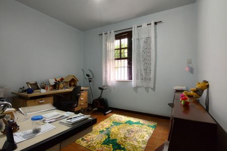 Casa de condomínio à venda com 220m², 3 quartos e 5 vagas Casa de condomínio à venda com 220m², 3 quartos e 5 vagasQuarto 3