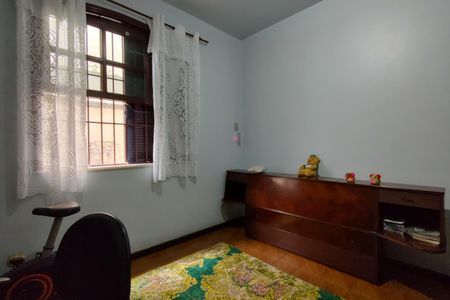 Casa de condomínio à venda com 220m², 3 quartos e 5 vagas Casa de condomínio à venda com 220m², 3 quartos e 5 vagasQuarto 3