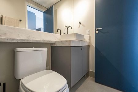 Studio para alugar com 27m², 1 quarto e sem vaga Studio para alugar com 27m², 1 quarto e sem vagaBanheiro