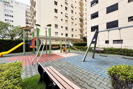 Apartamento para alugar com 156m², 4 quartos e 3 vagasplayground