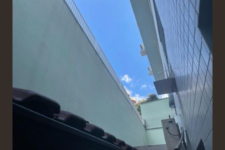 Área externa de apartamento para alugar com 3 quartos, 100m² em Jardim Guanabara, Rio de Janeiro