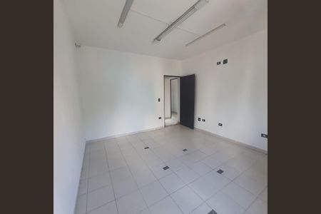 Casa para alugar com 4 quartos, 300m² em Cidade Mãe do Céu, São Paulo