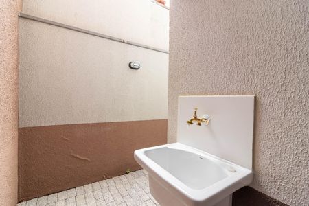 Apartamento para alugar com 59m², 2 quartos e sem vagaÁrea de Serviço