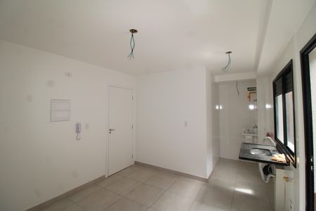 Sala / Cozinha de apartamento para alugar com 2 quartos, 59m² em Vila Dom Pedro Ii, São Paulo