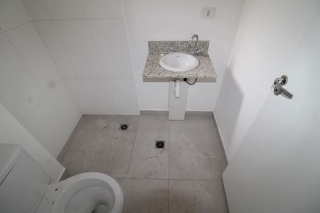 Apartamento para alugar com 59m², 2 quartos e sem vagaBanheiro