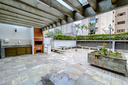 Apartamento para alugar com 295m², 4 quartos e 4 vagasÁrea comum - Churrasqueira