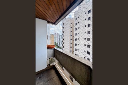 Apartamento para alugar com 295m², 4 quartos e 4 vagas Apartamento para alugar com 295m², 4 quartos e 4 vagasVaranda da Suíte