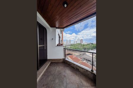 Apartamento para alugar com 295m², 4 quartos e 4 vagas Apartamento para alugar com 295m², 4 quartos e 4 vagasVaranda da Sala