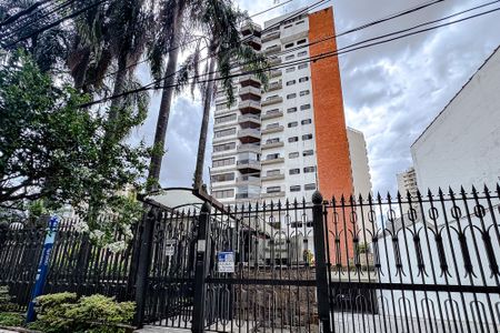 Apartamento para alugar com 295m², 4 quartos e 4 vagas