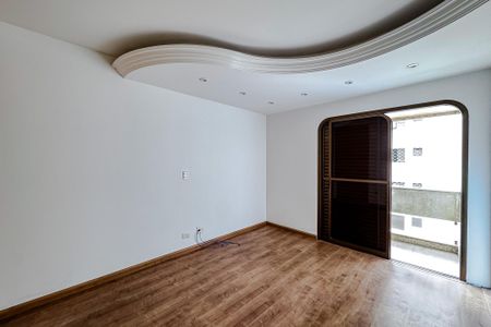 Apartamento para alugar com 295m², 4 quartos e 4 vagas Apartamento para alugar com 295m², 4 quartos e 4 vagasQuarto 3 - Suíte