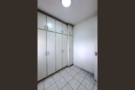 Apartamento para alugar com 295m², 4 quartos e 4 vagas Apartamento para alugar com 295m², 4 quartos e 4 vagasQuarto de Serviço