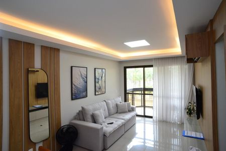 Sala de apartamento para alugar com 2 quartos, 90m² em Barra da Tijuca, Rio de Janeiro