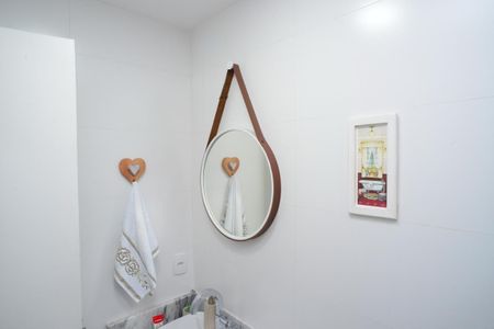 Banheiro Social de apartamento para alugar com 2 quartos, 90m² em Barra da Tijuca, Rio de Janeiro