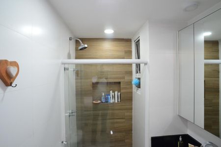Apartamento para alugar com 90m², 2 quartos e 2 vagasBanheiro Suíte