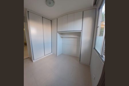 Apartamento à venda com 2 quartos, 48m² em Kennedy, Contagem