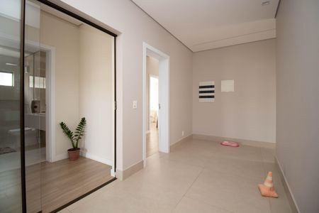 Casa de condomínio para alugar com 390m², 4 quartos e 6 vagasSala 2