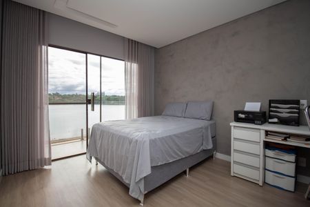 Casa de condomínio para alugar com 390m², 4 quartos e 6 vagasSuíte 2