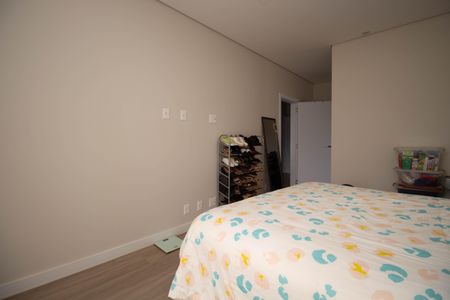 Casa de condomínio para alugar com 390m², 4 quartos e 6 vagasSuíte 3