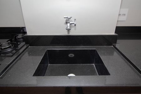 Apartamento para alugar com 40m², 2 quartos e 1 vagaÁrea de Serviço