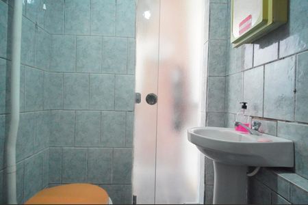 Casa à venda com 300m², 3 quartos e 2 vagasBanheiro 2