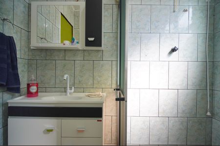 Casa à venda com 300m², 3 quartos e 2 vagasBanheiro