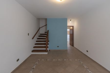 Casa à venda com 120m², 2 quartos e 1 vagaSala