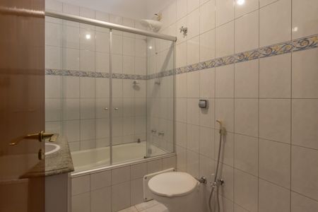 Casa à venda com 120m², 2 quartos e 1 vagaBanheiro Corredor