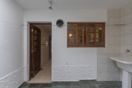 Casa à venda com 120m², 2 quartos e 1 vagaÁrea de Serviço