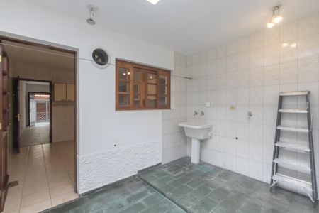 Casa à venda com 120m², 2 quartos e 1 vagaÁrea de Serviço