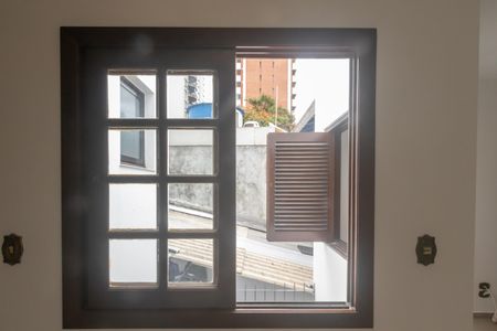 Casa à venda com 120m², 2 quartos e 1 vagaQuarto Suíte