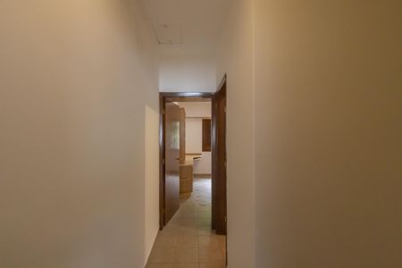 Casa à venda com 120m², 2 quartos e 1 vagaCorredor