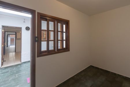 Casa à venda com 120m², 2 quartos e 1 vagaQuarto de Serviço