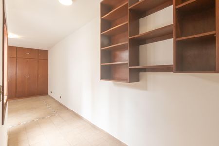 Casa à venda com 120m², 2 quartos e 1 vagaQuarto Suíte